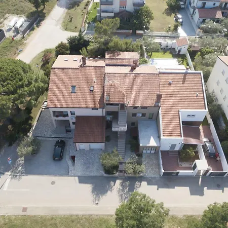 Apartment Armando Fažana